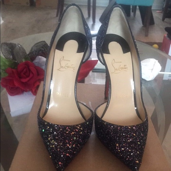 Shoes - Christian Louboutin size 39 1/2 fits 8 to 8 1/2